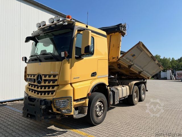 Самосвал MERCEDES-BENZ 3358 K Bordmatik Klima Heizung Navi Retarder TRK