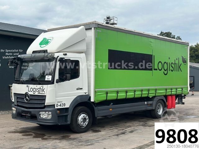 Бортовой грузовик с тентом MERCEDES-BENZ Atego 1324 4x2 Pritsche + Plane, Ladebordwand