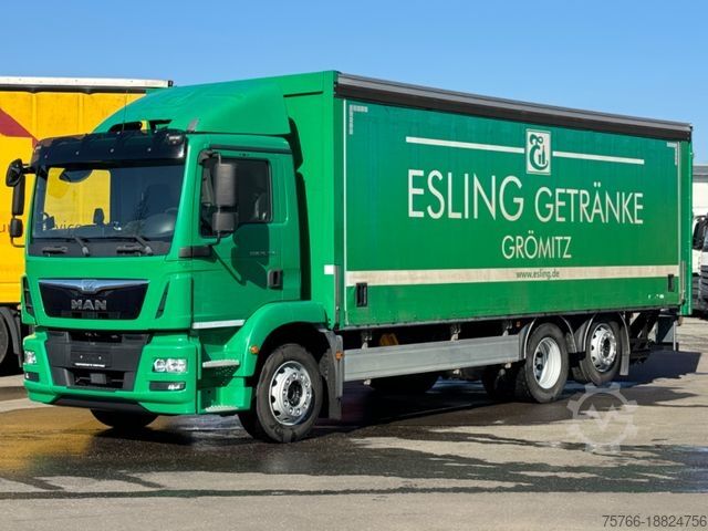 Бортовой грузовик с тентом MAN TGM 26.340 L / LBW / 2xAHK / LENKACHSE / 18 PAL