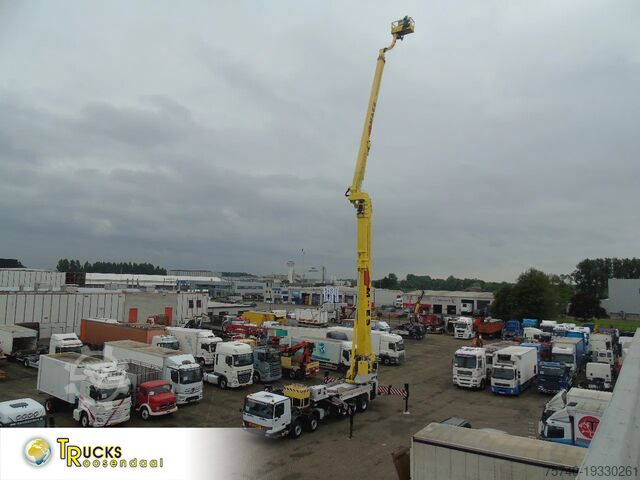 Подъемная платформа Mercedes-Benz Actros 4148 + 84 meters + 10x4