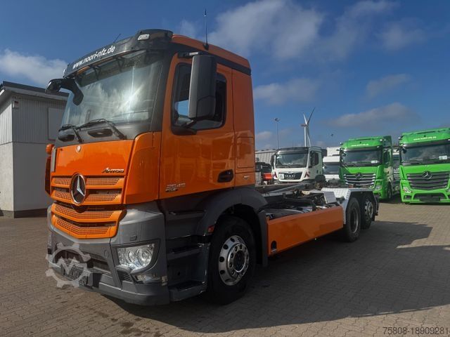 Крюковой мусоровоз MERCEDES-BENZ Actros 2545 Aroller VDL 21-6200 Lift/Lenk