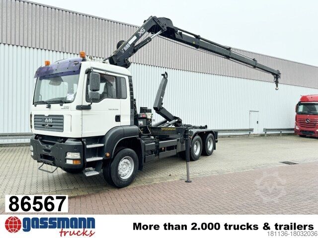 Крюковой мусоровоз MAN TGA 33.350 6X4 BB mit Kran Hiab 166 E-3 HiDuo,