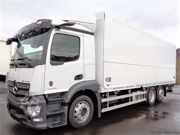 Грузовик для перевозки напитков MERCEDES-BENZ 2536 Actros*7,35 m*2x AHK*NLA*
