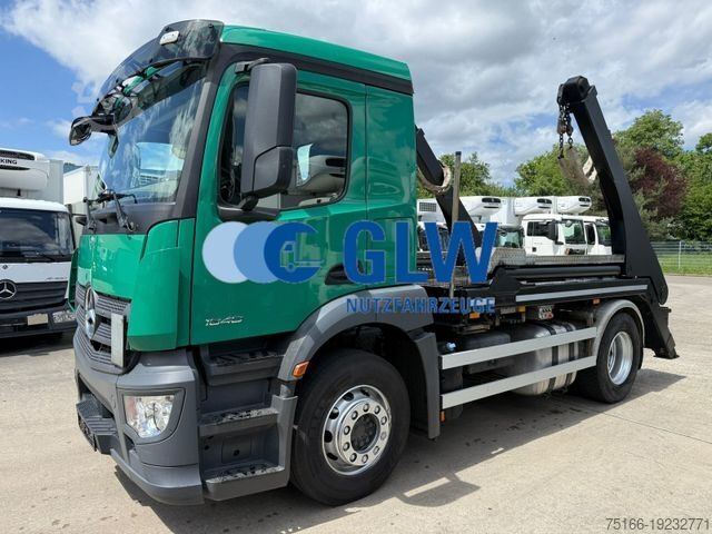 Самосвал MERCEDES-BENZ ANTOS 1840 L Absetzkipper HYVA*Teleskop*FUNK