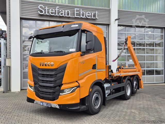 Самосвал IVECO X-Way AS280X46Y/PS ON 6x2 MEILLER  AK16 Intarder