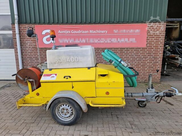 Вакуумная автоцистерна  ROM400