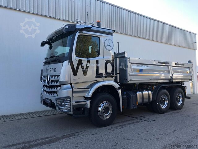 Трехсторонний самосвал Mercedes-Benz Arocs 2651 K ***Vollausstattung***