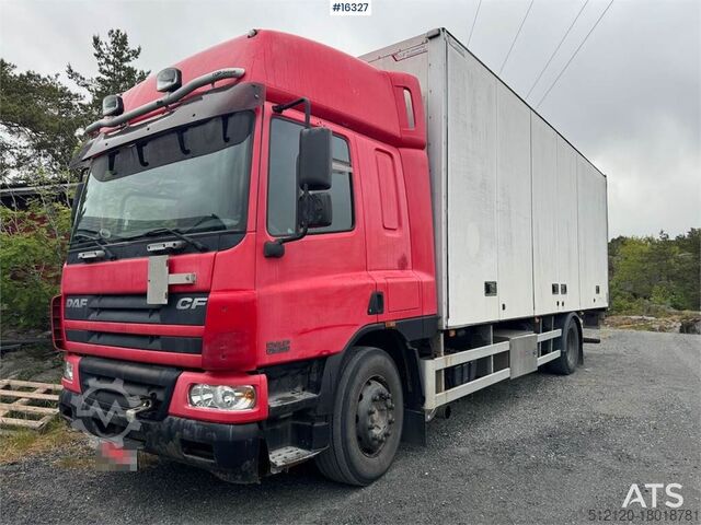 Чемодан DAF CF75.360 4x2 box truck w/ full side opening