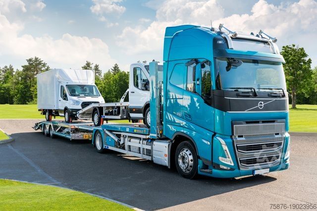 Автовоз VOLVO FH mit Anhänger für 6 PKW