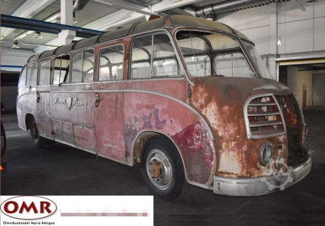 Туристический автобус SETRA S 8 inkl. Anhänger / Henschel Motor