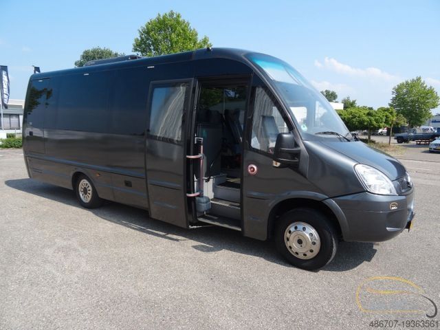 Туристический автобус IVECO Rosero FLHI 80-65C17, 28 Sitze, Euro 5