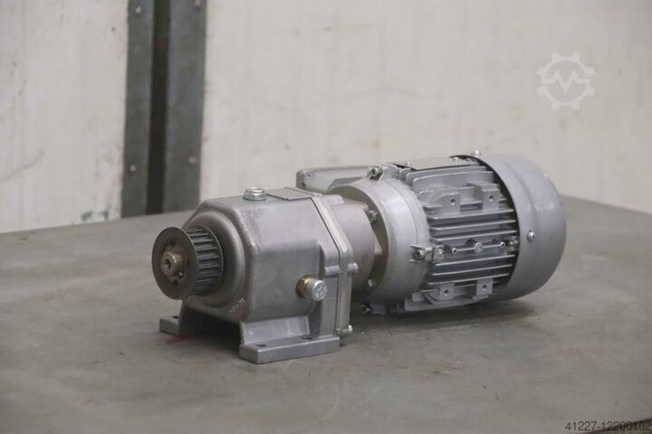 Мотор-редуктор 0,37 кВт 51 об/мин SITI S.A.T. MNHL 20/2-2743-MS