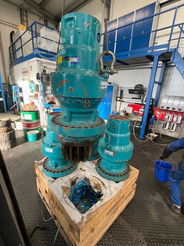 Редуктор 4 Stück Bonfiglioli Getriebe JB00001227