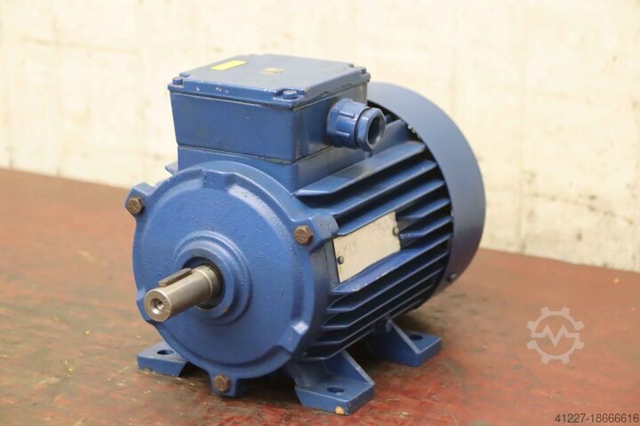 электродвигатель 1,1 кВт 2820 об/мин unbekannt** T 80B 2 AB3