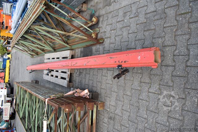 Крановый рельс с цепной талью DEMAG KBK II