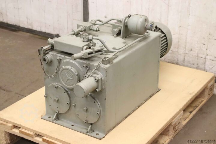 Гидравлический блок 4 кВт 60 бар Huss 15 l/min