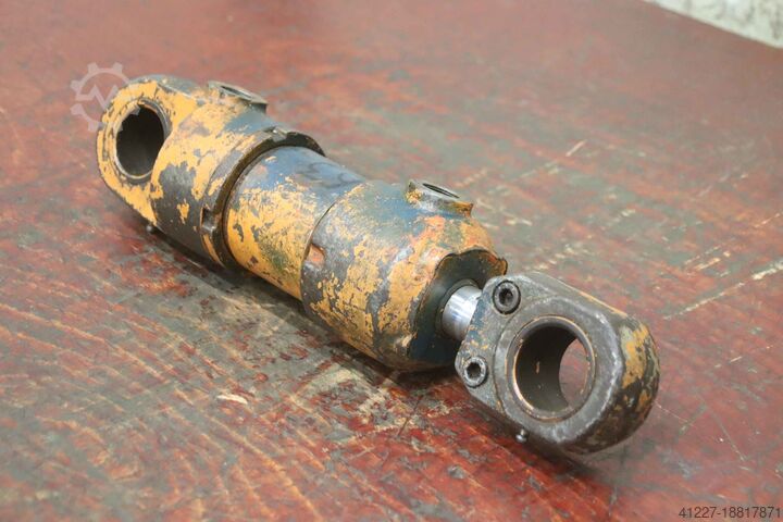 Гидравлический цилиндр unbekannt Hub 63 mm