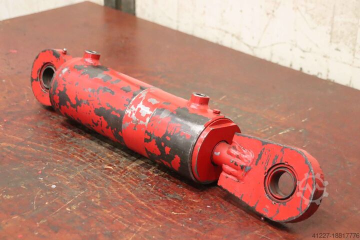 Гидравлический цилиндр unbekannt Hub 210 mm