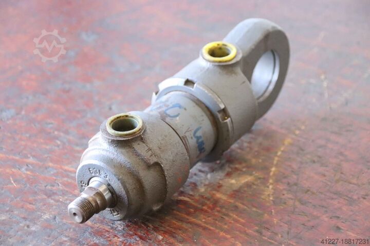 Гидравлический цилиндр Orsta Hydraulik Hub 40 mm