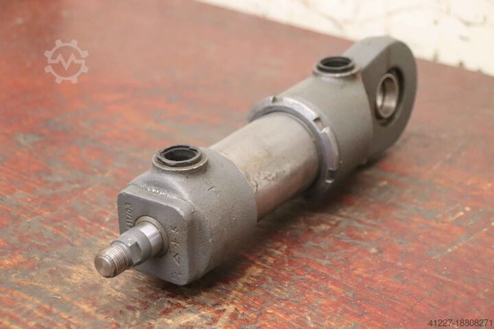 Гидравлический цилиндр Orsta Hydraulik B2-50/22x80  Hub 80 mm