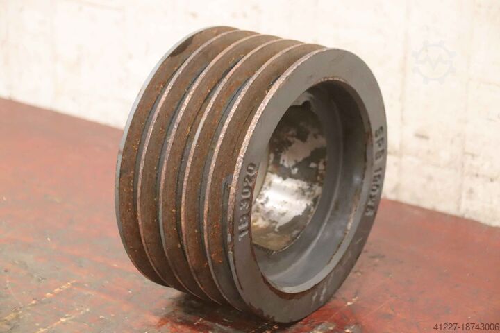 Шкив клиноременной 5-канальный unbekannt SPB 190x5 (17 mm)