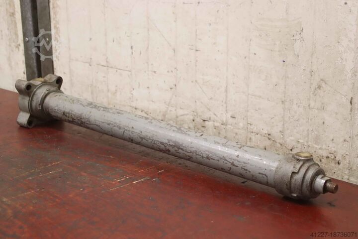 Гидравлический цилиндр Orsta Hydraulik S2-50/32x630 /0   Hub 630 mm