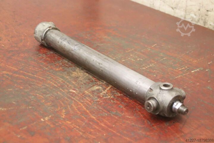 Гидравлический цилиндр Orsta Hydraulik C1-40/25x400  Hub 400 mm