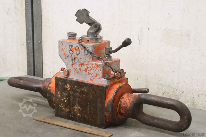 Гидравлический тяговый цилиндр 50 т Enerpac Hub 140 mm