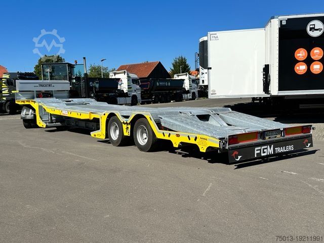 Полуприцеп-автовоз FGM 2-Achs Truck Transporter,E-Hydraulik,MIETEN?