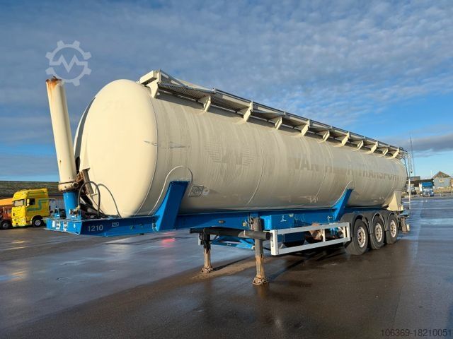 Силосный полуприцеп FELDBINDER 3 axle 63 m3 Silo trailer
