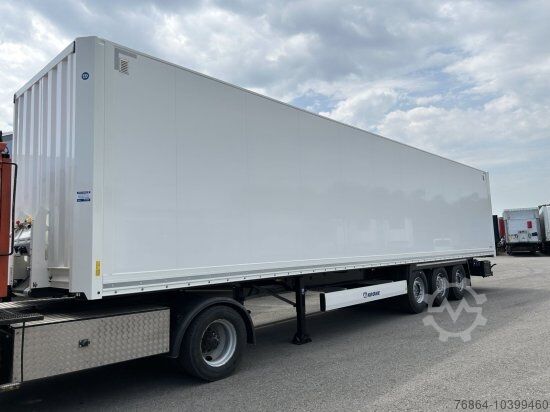 Фургон-полуприцеп KRONE SDK27 DRYLINER  KOFFER AUFLIEGER, ZURSCHIENEN, MEHRERE EINHEITEN VERFüGBAR