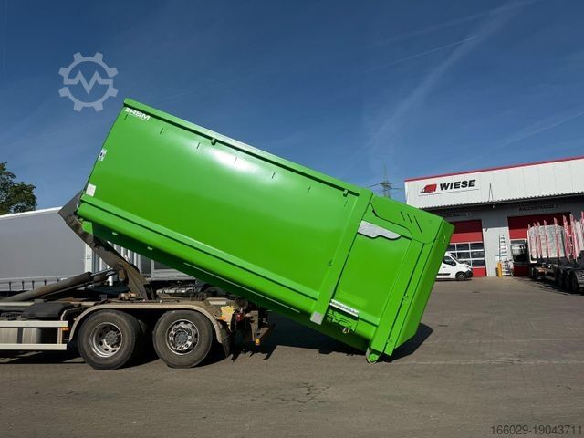 Полуприцеп с сменным кузовом  RSM Abrollcontainer 38m³ mit hydr. Heckklappe