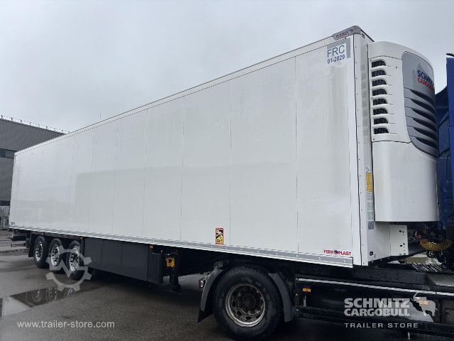 Рефрижераторный полуприцеп Schmitz Cargobull Semitrailer Reefer Standard