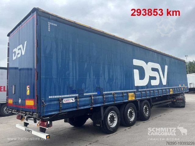 Открытый полуприцеп с тентом Schmitz Cargobull Semitrailer Curtainsider Standard