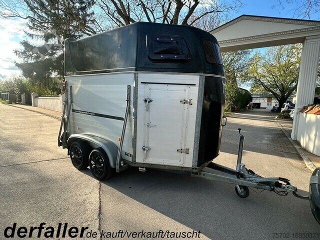 Прицеп для перевозки скота Böckmann /Humbaur/ Marquardt Exclusiv 2-Pferdeanhänger