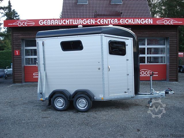 Прицеп для лошадей Böckmann Portax Esprit Silver + Black