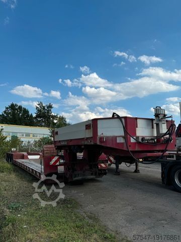 Низкорамный полуприцеп GOLDHOFER STZ-VL3-39/80