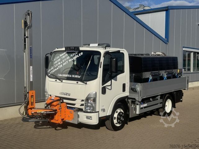 Пикап-фургон ISUZU NPR Gießfahrzeug, Gießarm, Wassertank 4250 Ltr