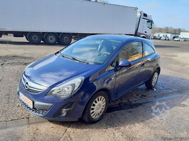 Фургон OPEL Corsa D Selection / +GAS Anlage