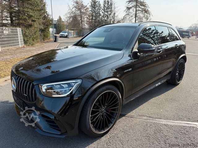 Пикап MERCEDES-BENZ GLC 63 AMG Mercedes-AMG GLC 63 S 4MATIC+ Autom.