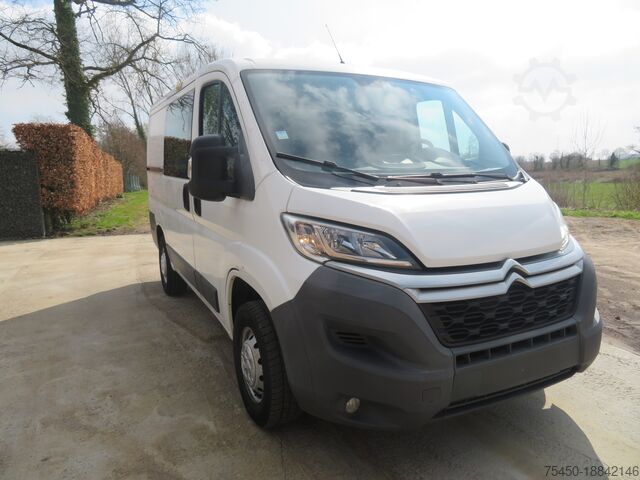 компактный фургон Citroen Jumper