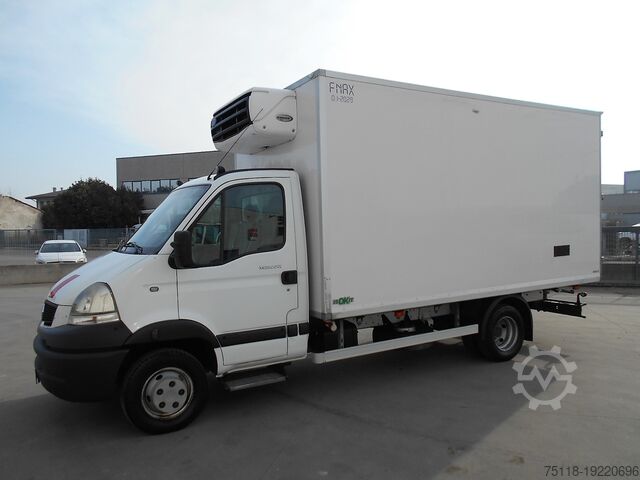 рефрижераторный фургон Renault MASCOTT 150.65 DXI