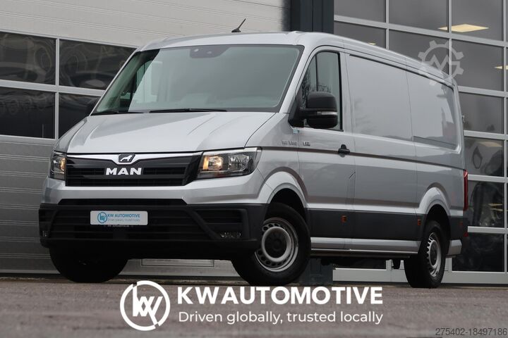 Фургон с ящиками MAN TGE 3.180 4x4 AUT/ CAMERA/ ACC/ AIRCO/ TREKHAAK