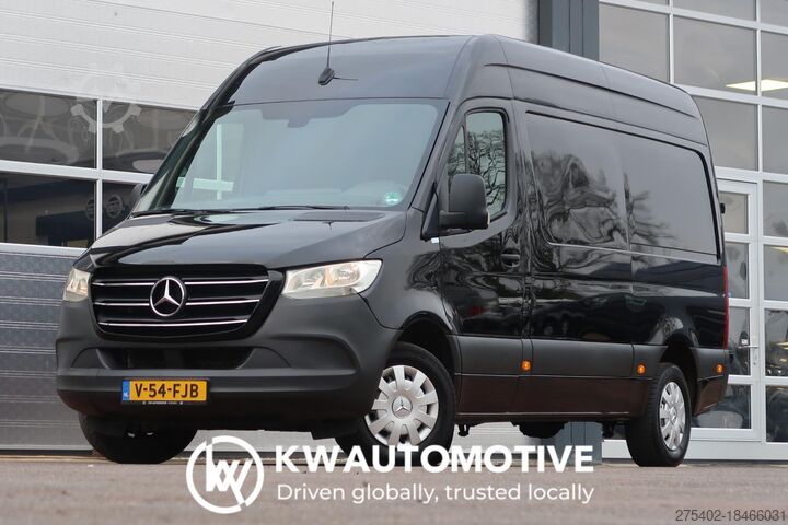 Универсал с высокой крышей Mercedes-Benz Sprinter 317 CDI L2H2 AUT/ 3.5T/ CAMERA/ MBUX/ ...