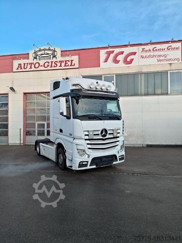 Тягач большого объема MERCEDES-BENZ Actros 1845 LS GigaSpace