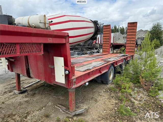 Прицеп для машин VANG с тремя осями Vang 3 axle Machine trailer