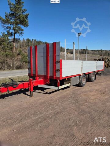 Двухосный прицеп Närko с алюминиевыми рамами. Närko 2 axle Trailer w/ Aluminum frames.