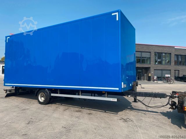 Тентованный прицеп  Wiese Koffer Anhänger