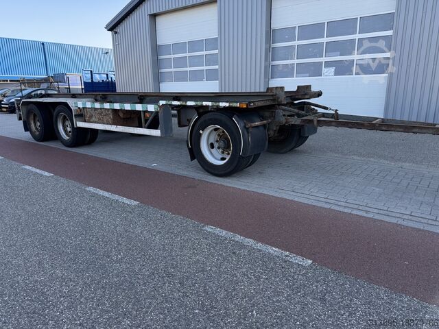 Контейнерные перевозки GS Meppel AC-2800-N, Blatt- Steelsuspension