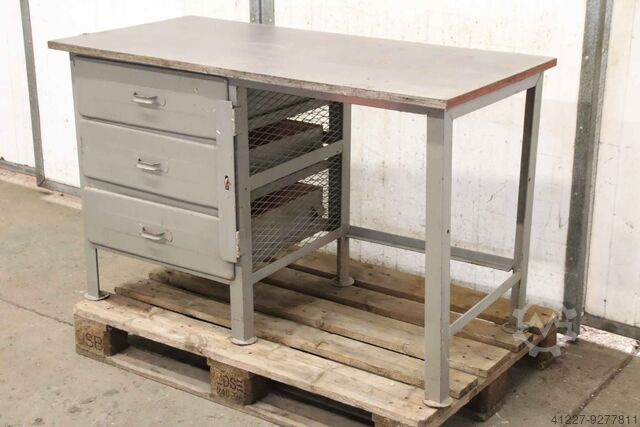 Верстак unbekannt 1250/600/H775 mm